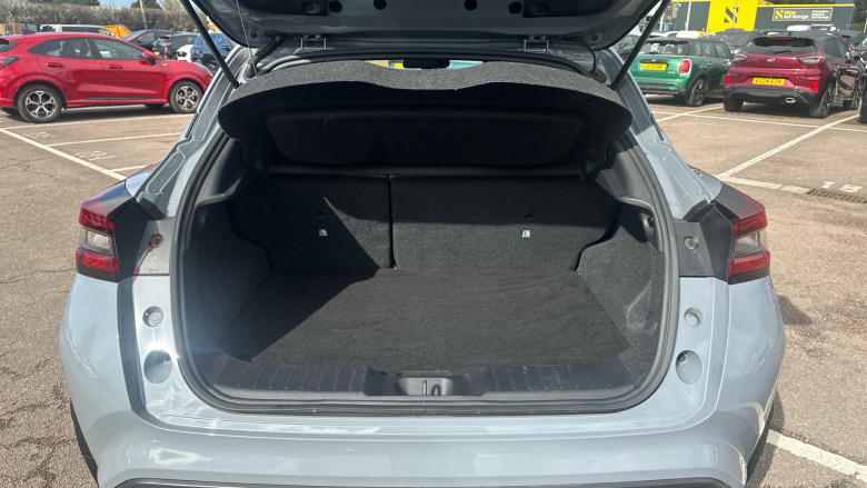 Nissan Juke 1.0 DiG-T 114 N-Connecta 5dr Petrol Hatchback